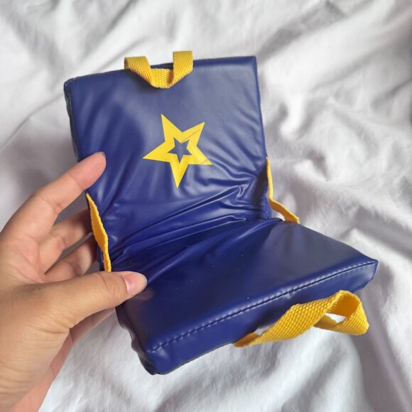 GUC American Girl Doll Clothes & Accessories Lot #7 - Picture 9 of 12